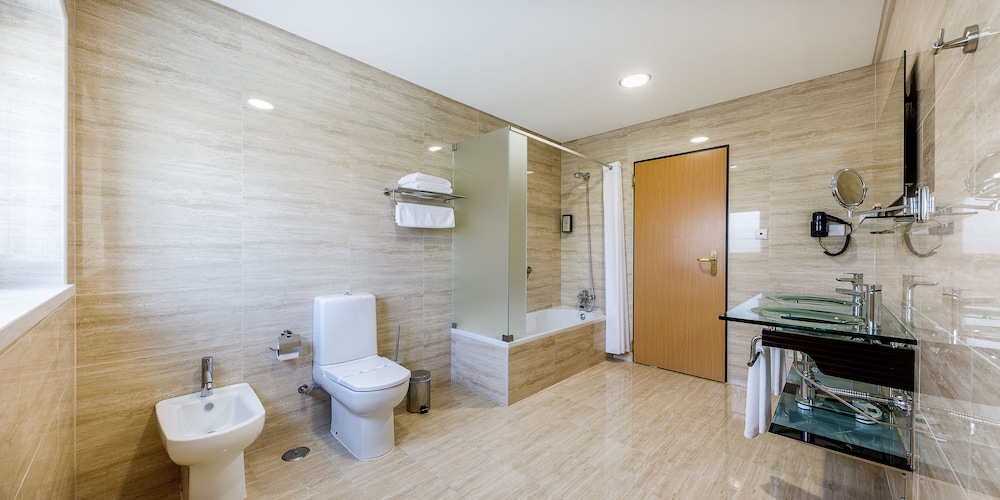 Aurea Fatima Hotel Congress and Spa 45/47