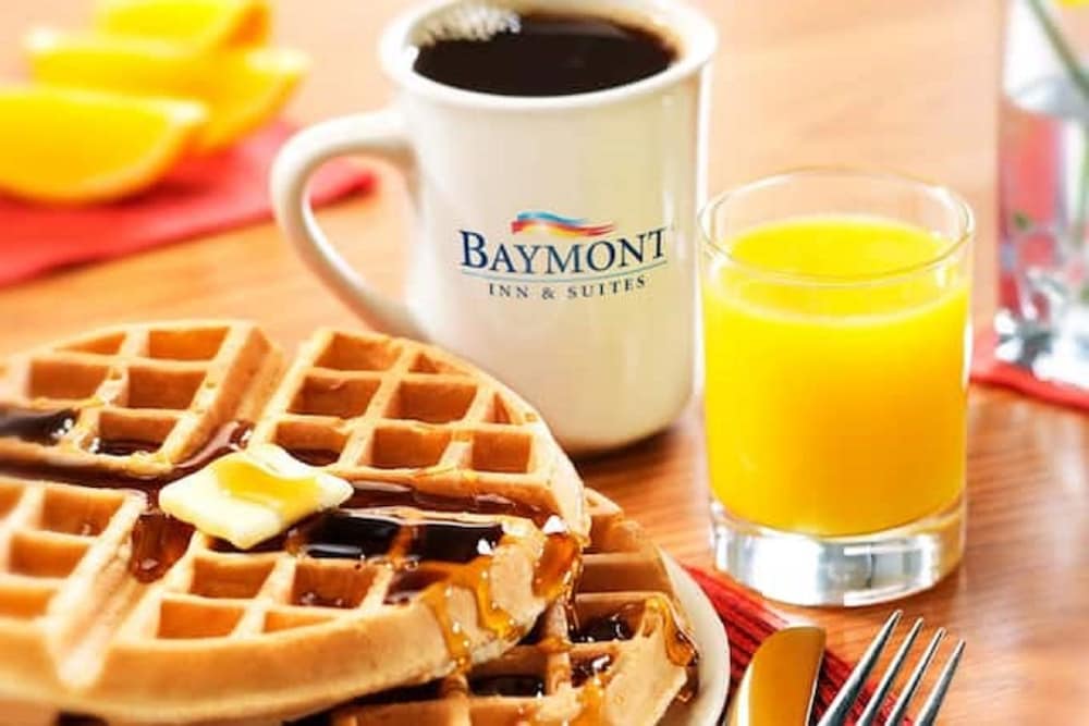 Baymont By Wyndham Galveston 14/30