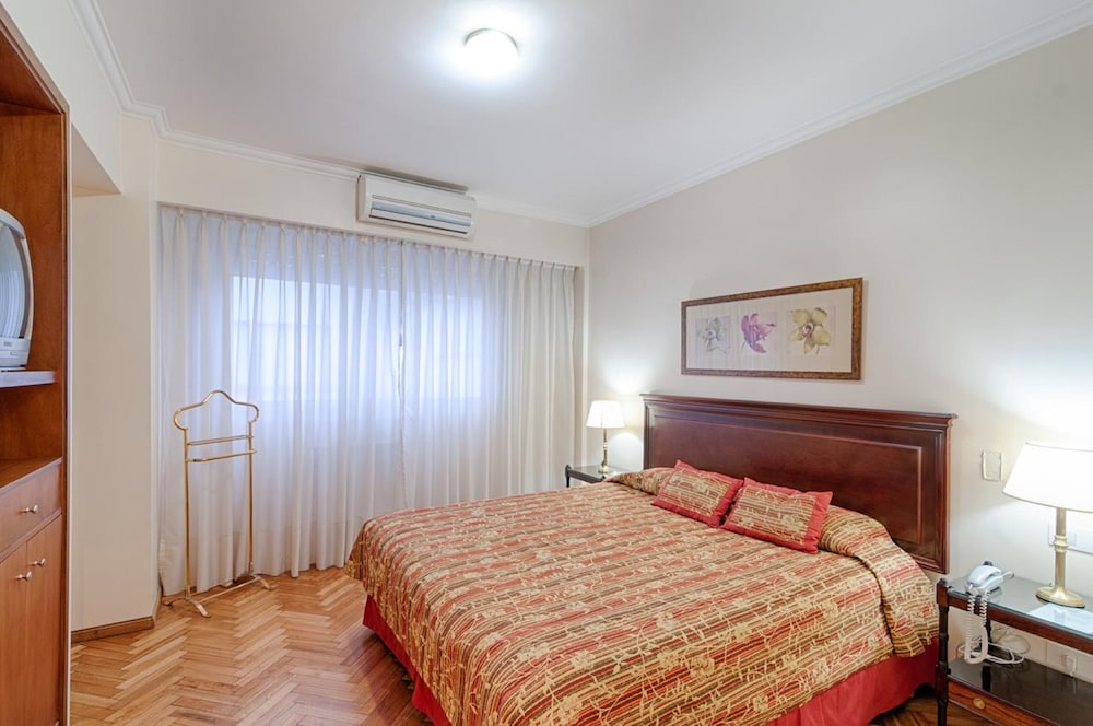 Trianon Residence Recoleta 15/65