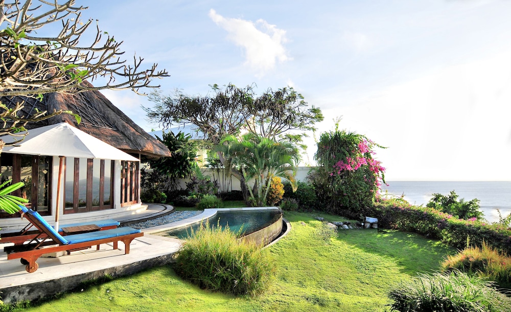 Blue Point Resort and Spa 63/73