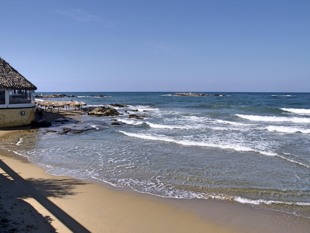 PORTO KALAMAKI 44/50