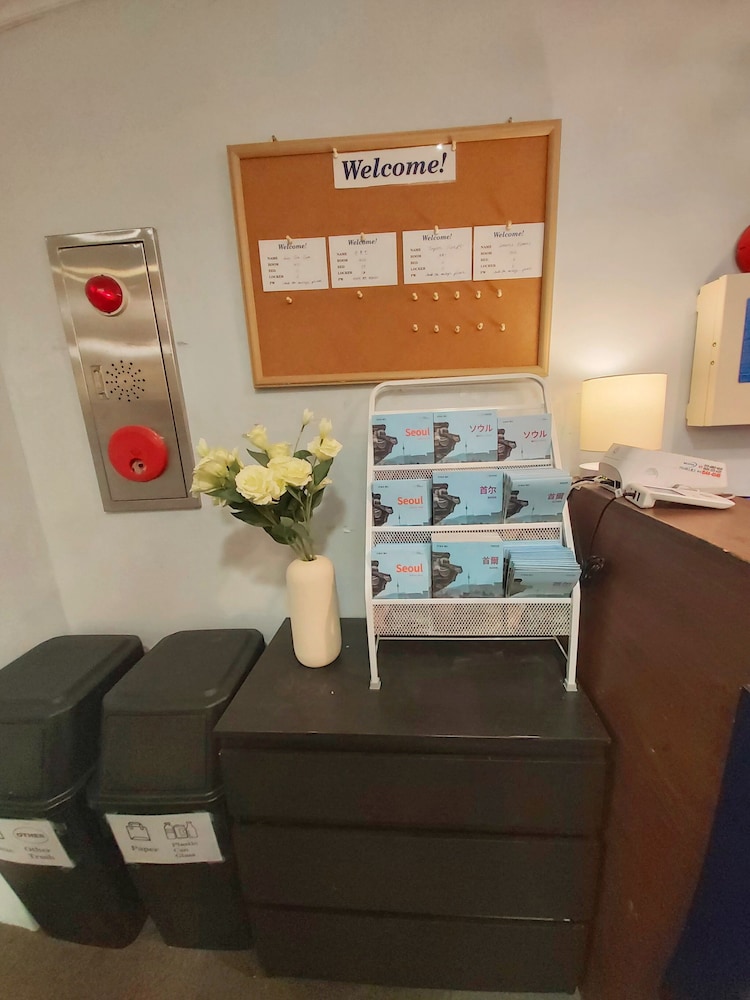 Blueboat Hostel Myeongdong 6/40