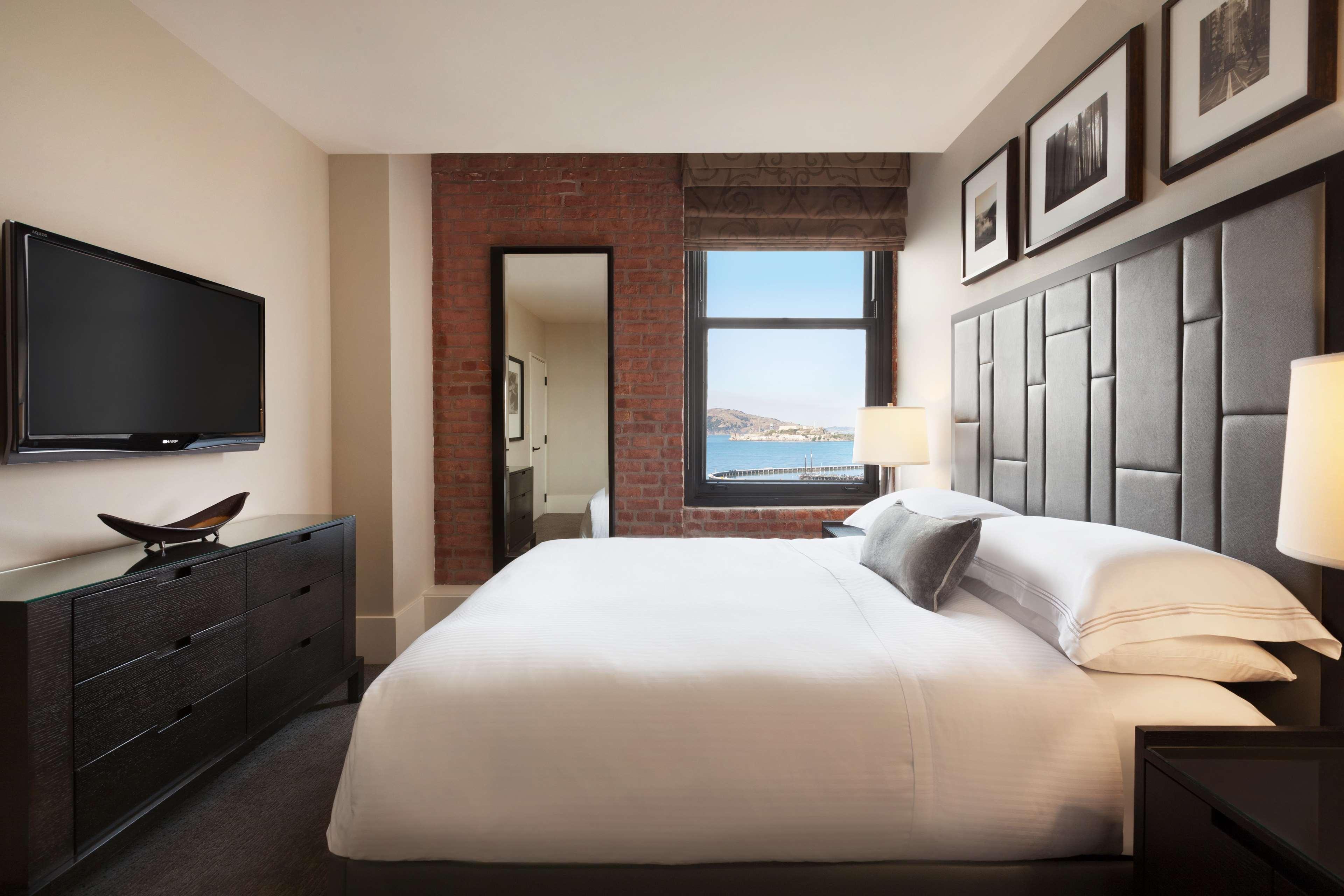 2 Bedrooms, Apartment