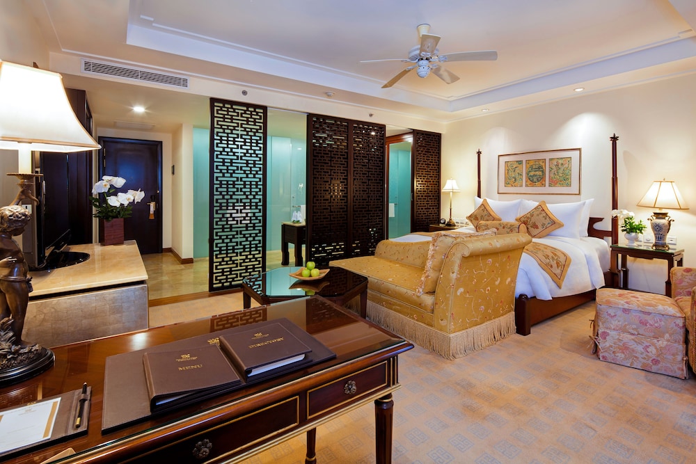 Indochine Palace 50/70