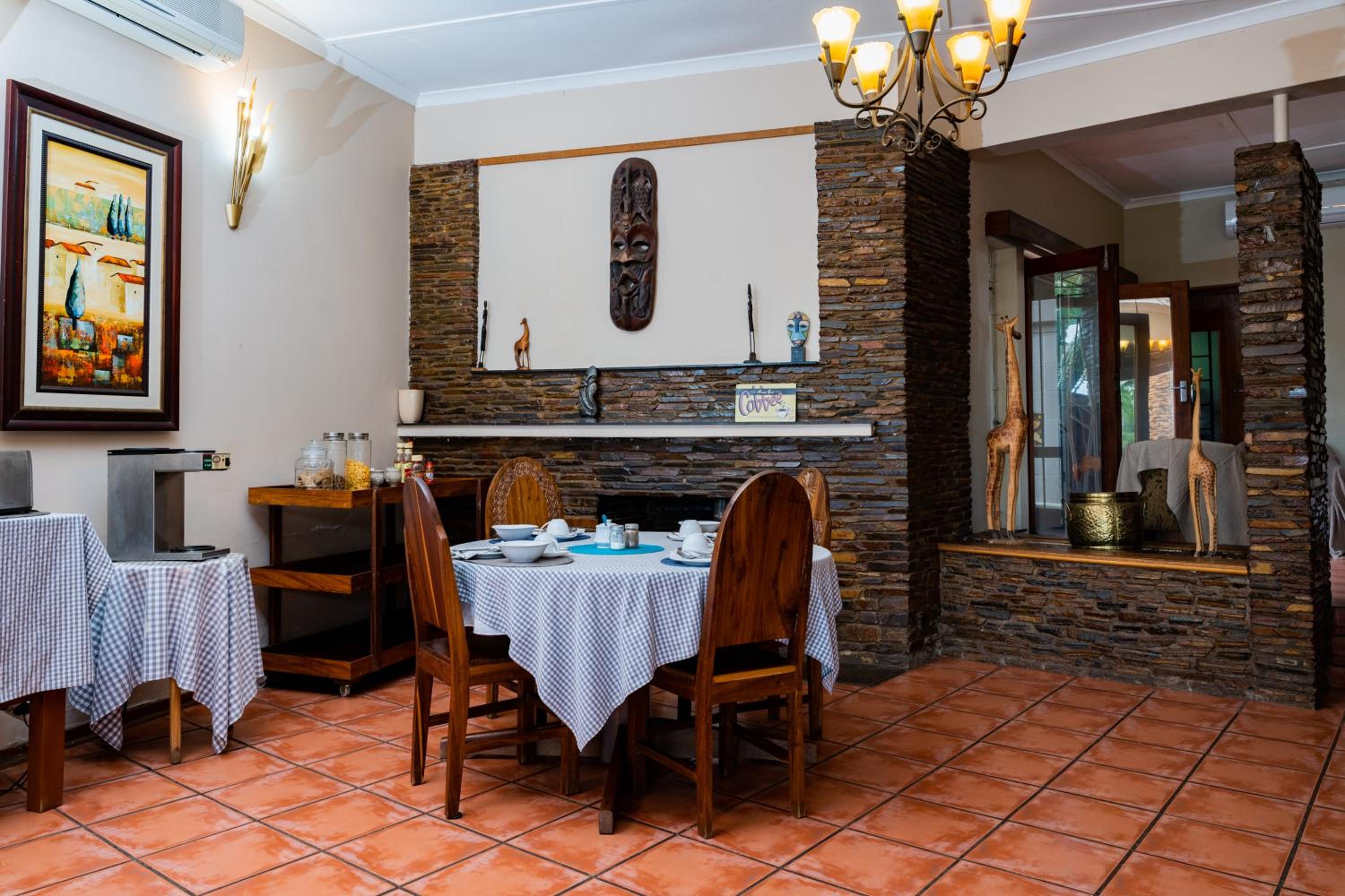 River Bank Lodge 7/16