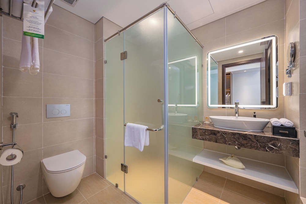 Nesta Celia Danang Hotel 49/50
