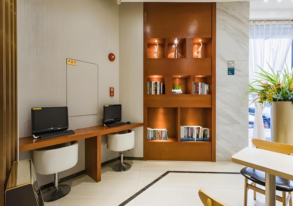 City Comfort Inn (Guangzhou Dashi Metro Station) 39/55