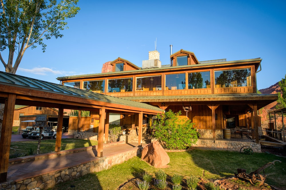 Sorrel River Ranch Resort And Spa 3/50