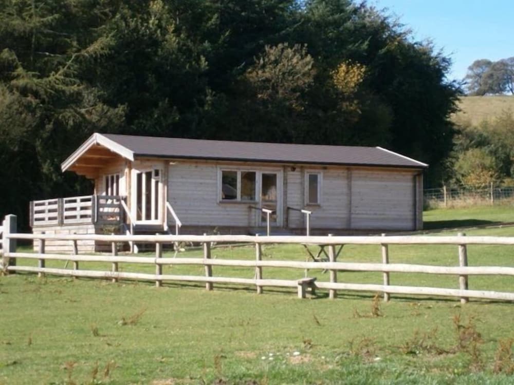 Long Mountain Centre 26/34