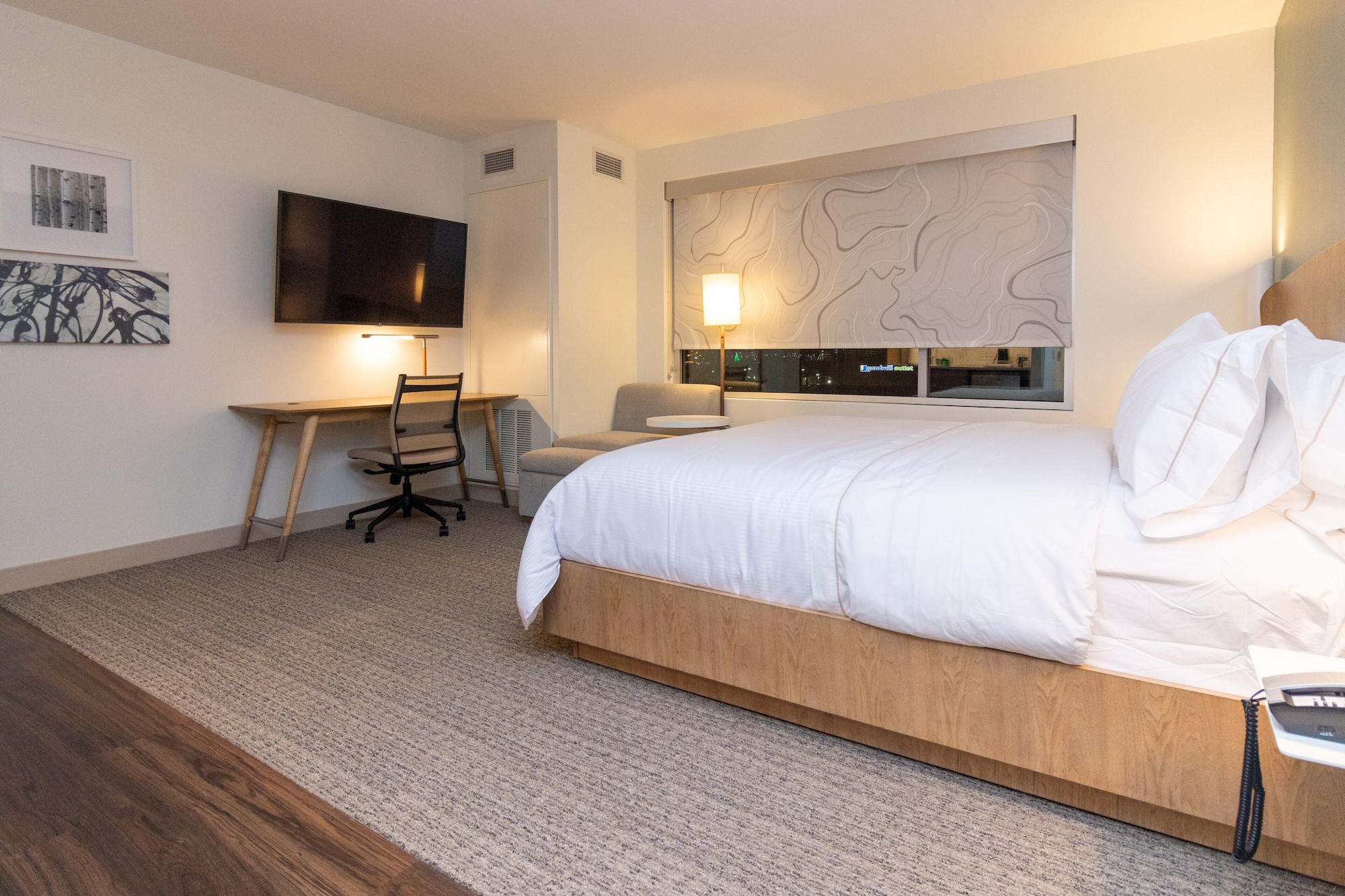استوديو بسرير كينج مع أريكة بمطبخ، Element St. Louis Midtown 2/6