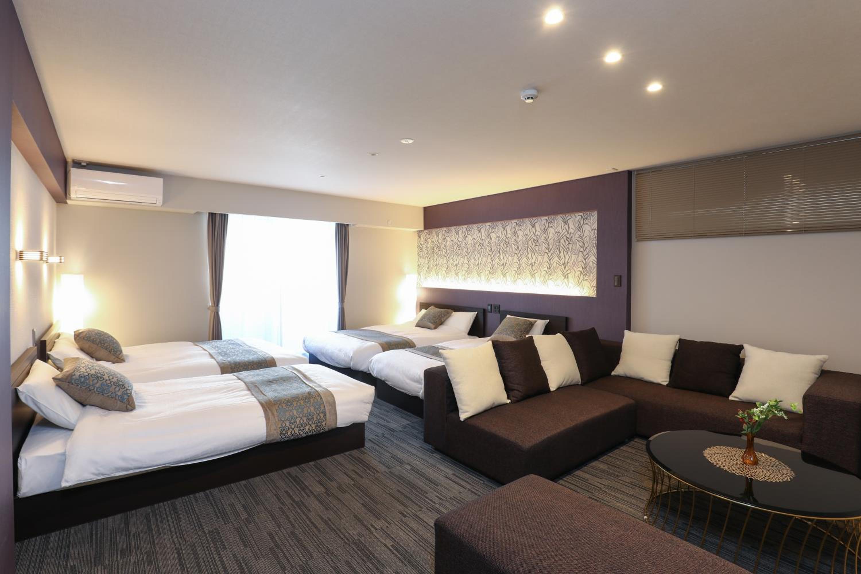 Superior, Studio, 2 Double and Twin Beds