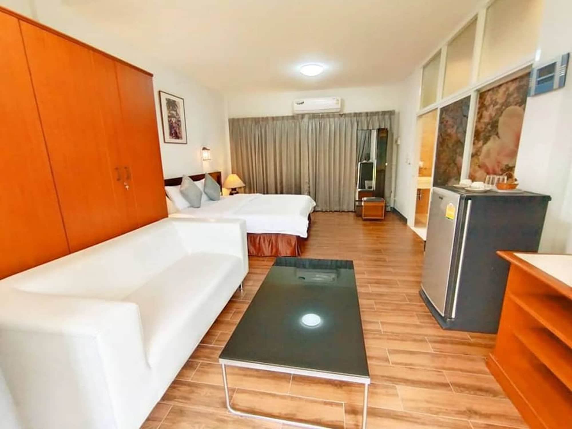 1 BEDROOM, DELUXE, COTTAGE