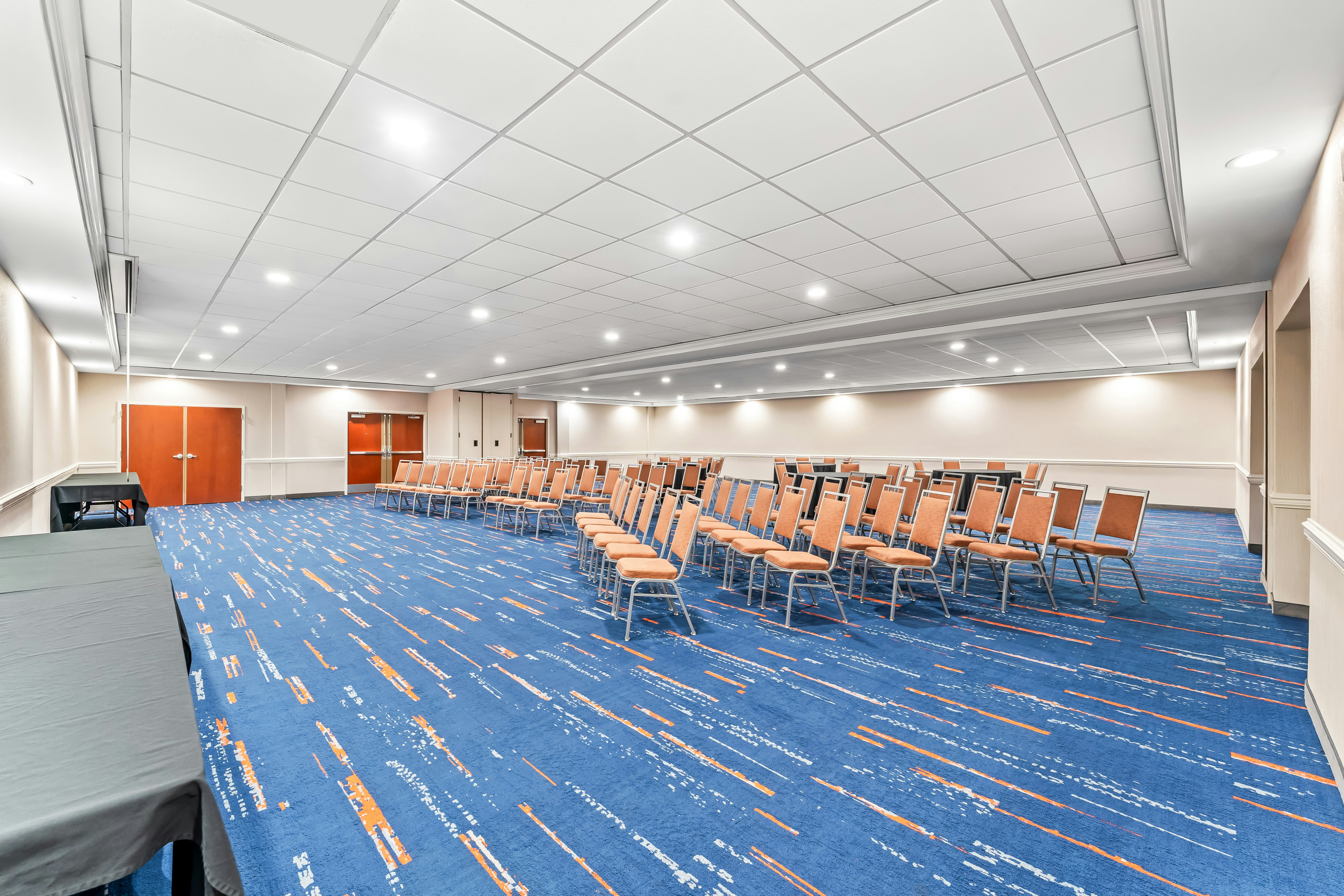 Hampton Inn Woodbridge 24/58