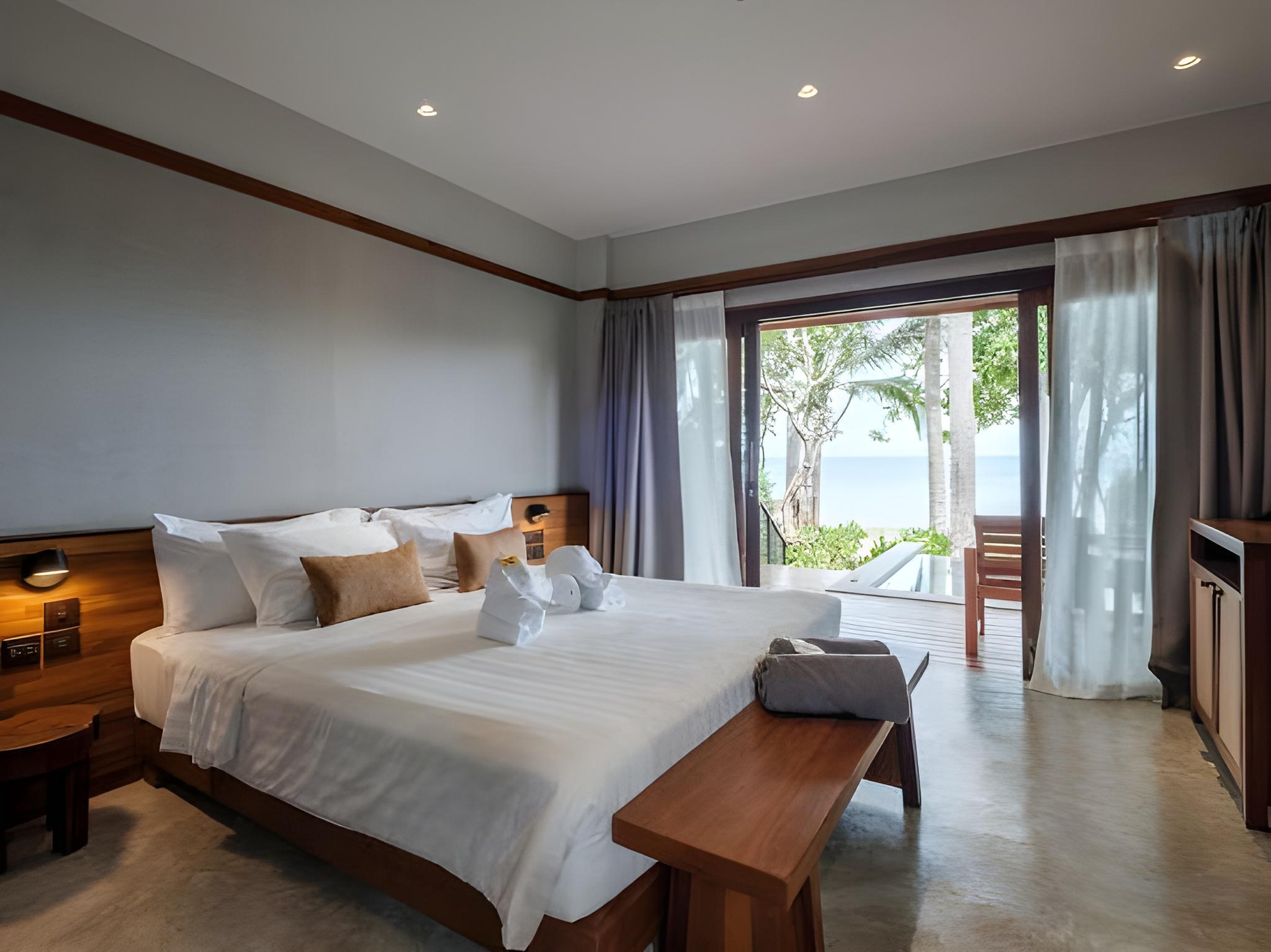 Villa, King Bed, Beach Front, Hot Tub