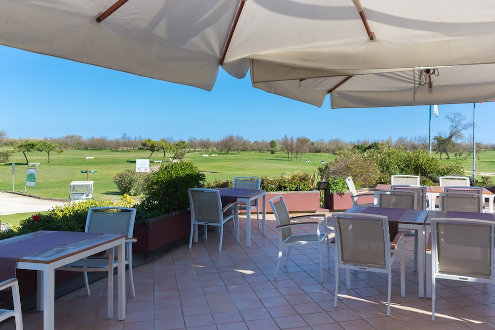 Golf Hotel 50/68
