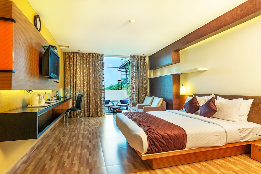 FLORA AIRPORT HOTEL 12/50