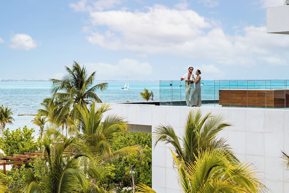 SLS Playa Mujeres All Inclusive 4/72