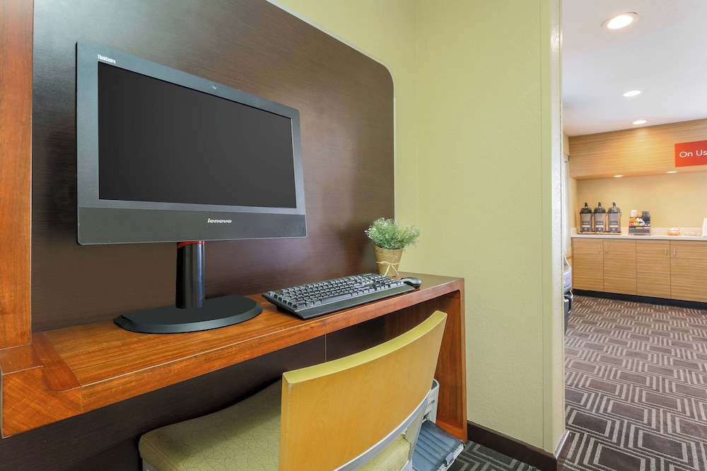 Towneplace Suites By Marriott Denver Tech Center 17/21