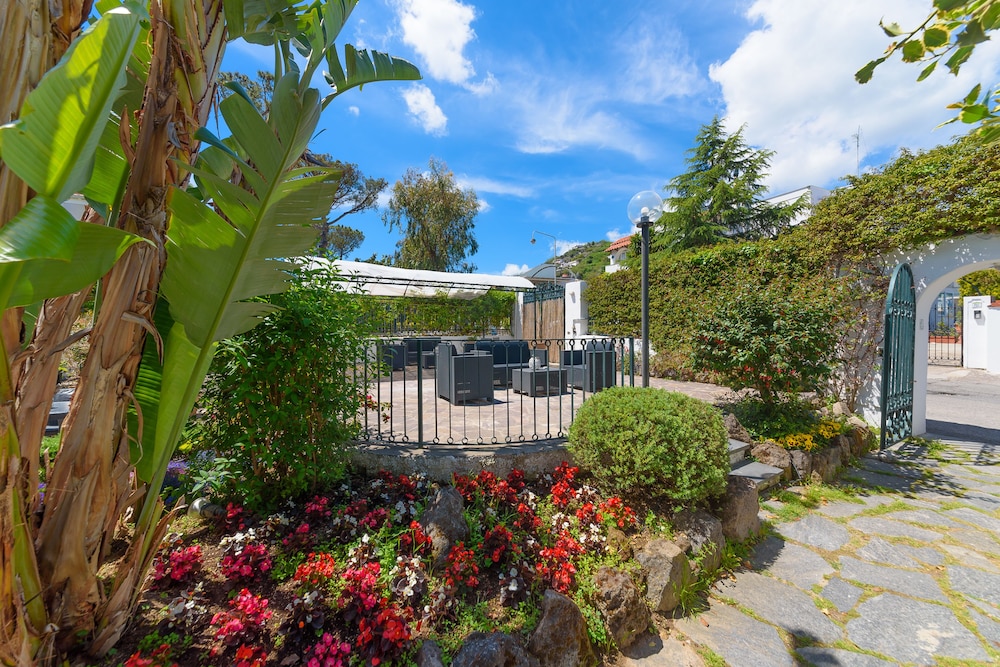 VILLA FORTUNA HOLIDAY RESORT 37/50