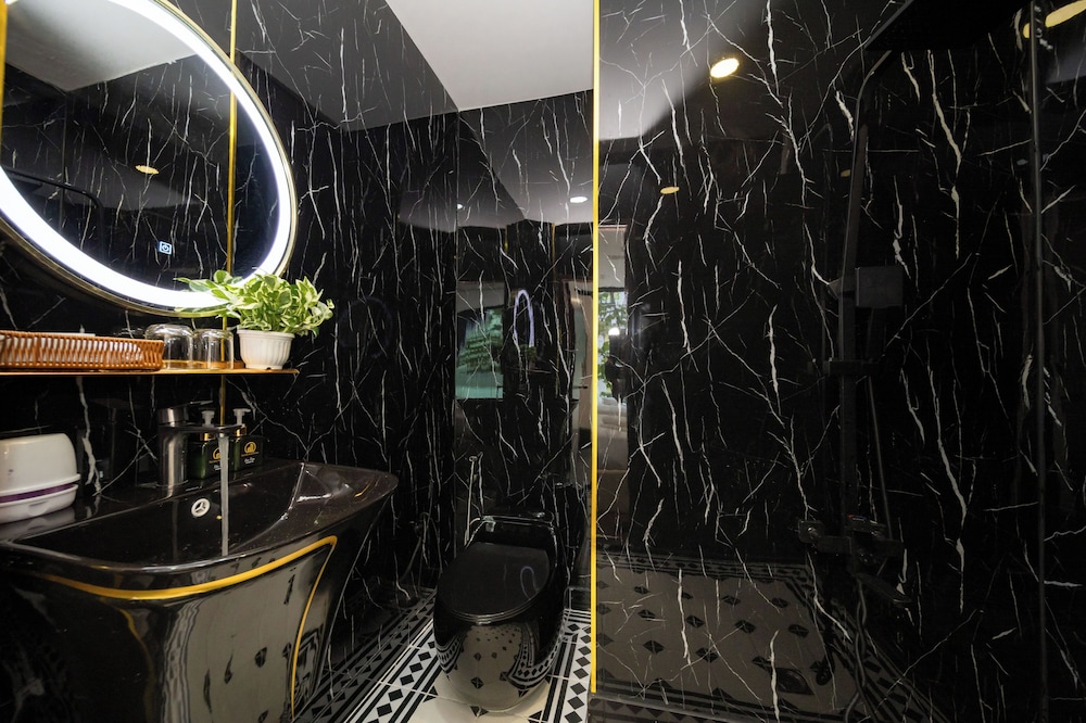 The Passion Suite Hotel 55/56
