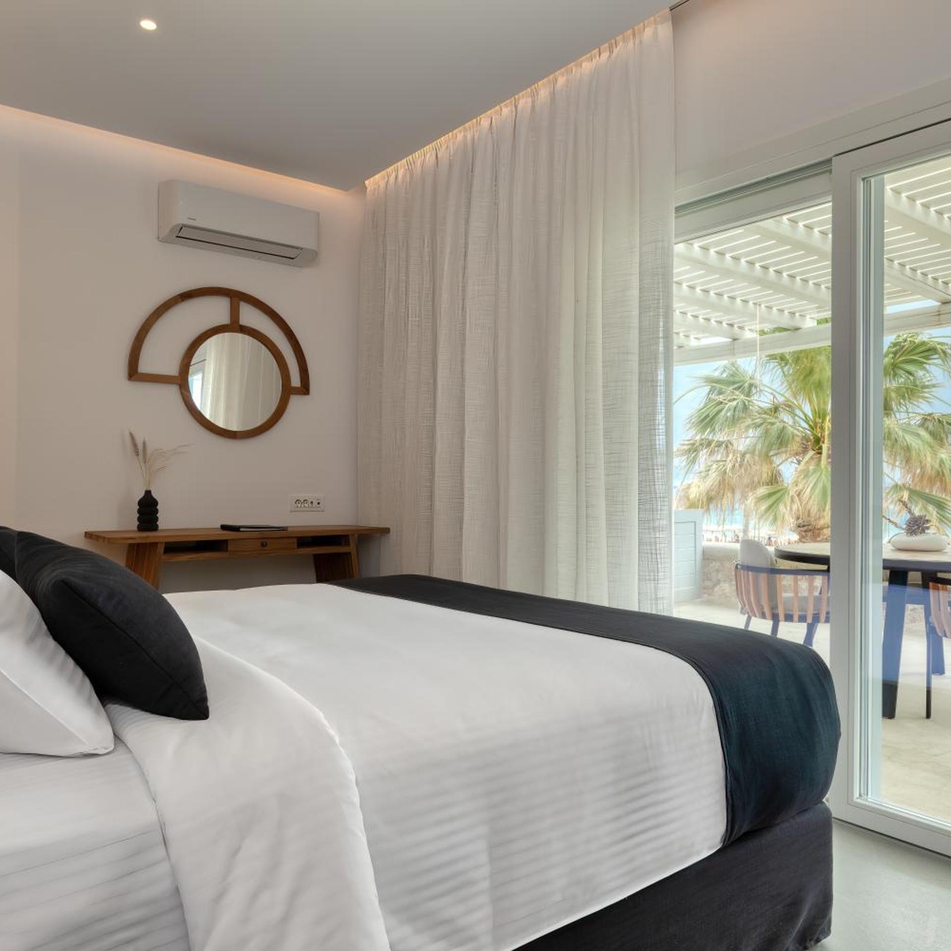 2 Bedrooms, Luxury, Apartment, Beach Front