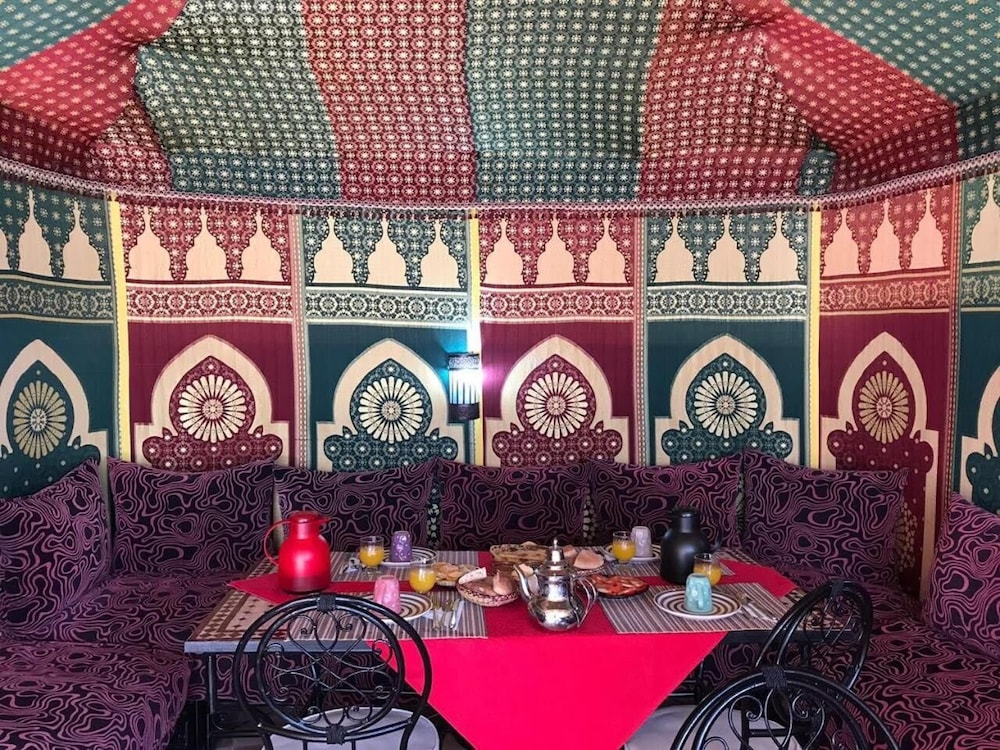 Amour d'auberge 29/36