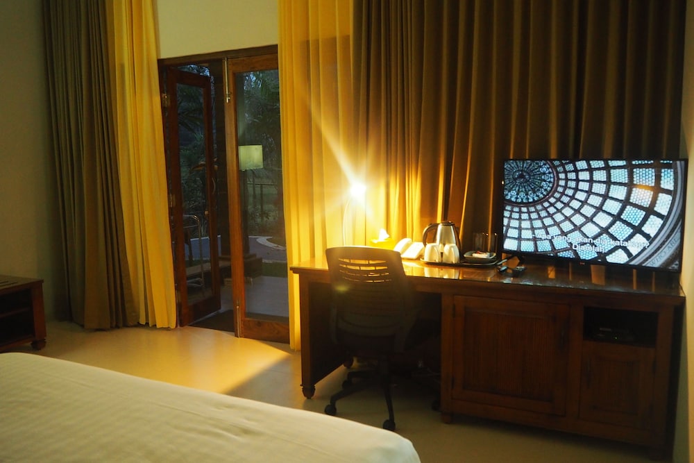 The Gecho Inn Country 13/50