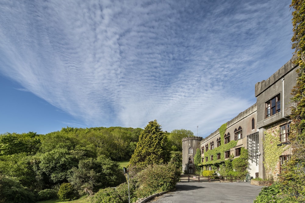 Abbeyglen Castle Hotel 67/71