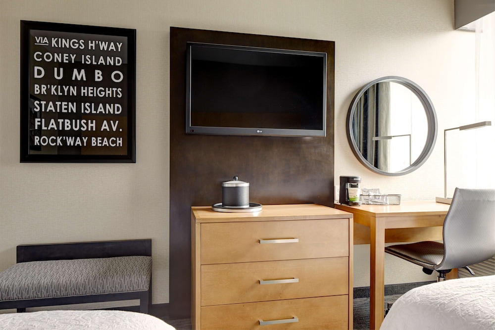 Hampton Inn Brooklyn Hotel 26/63