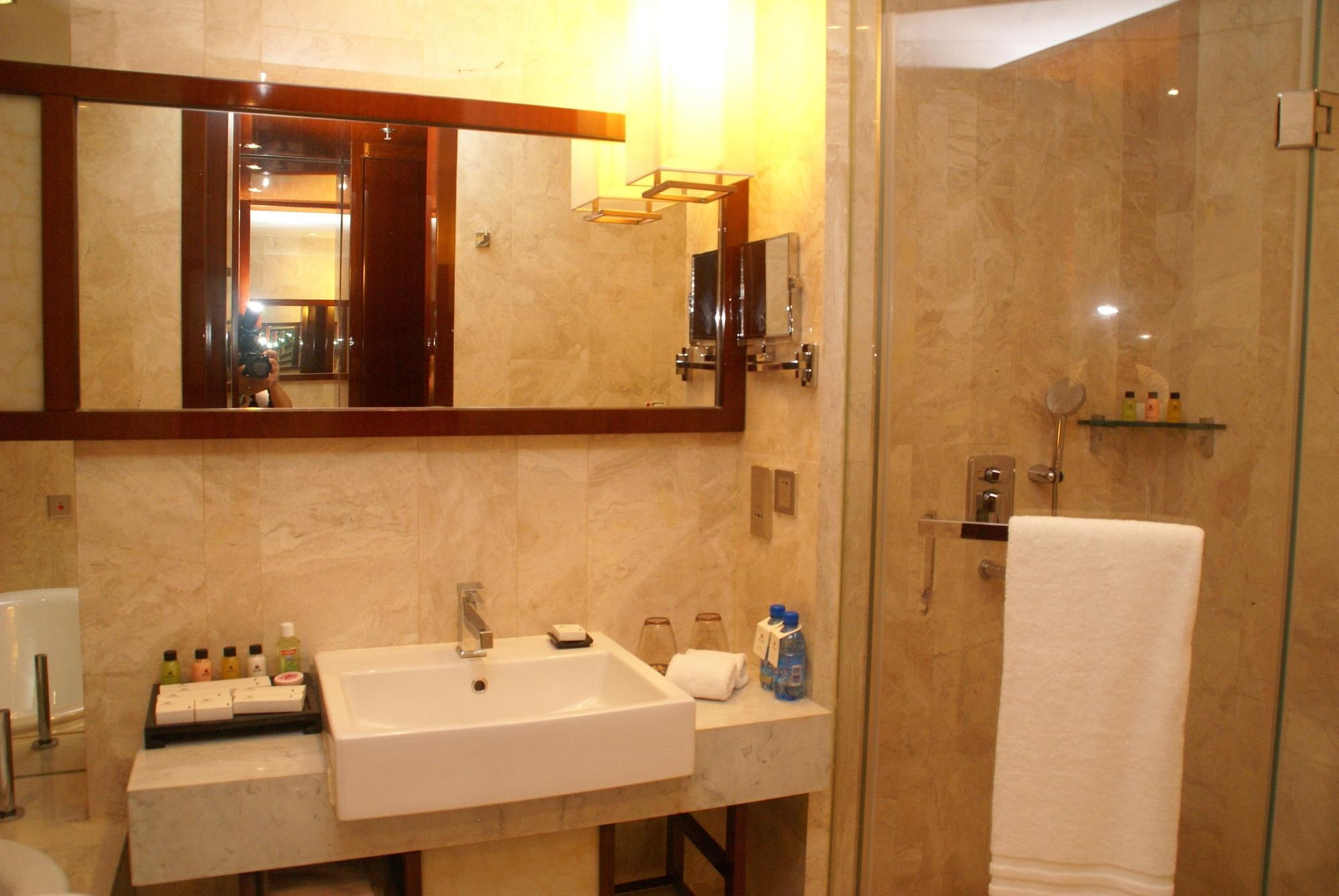 Madison Hotel Xi'an Qujiang International Convention Center TV Tower 8/8