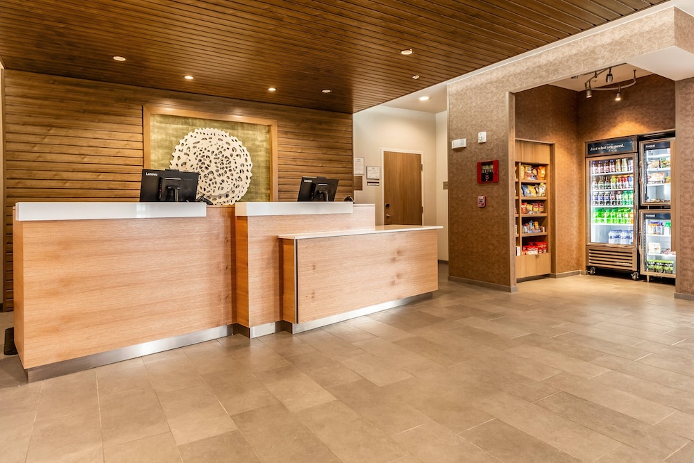 Fairfield Inn & Suites by Marriott Dallas DFW Airport North Coppell Grapevine 7/39
