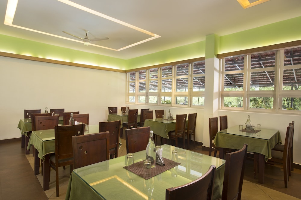 Vythiri Holiday Resorts 17/24