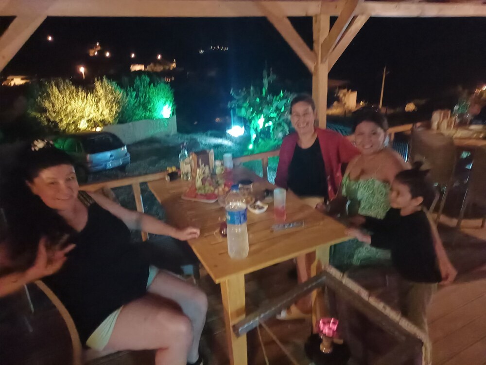 Hayela Bungolow Otel ve Restaurant Karaburun 15/34
