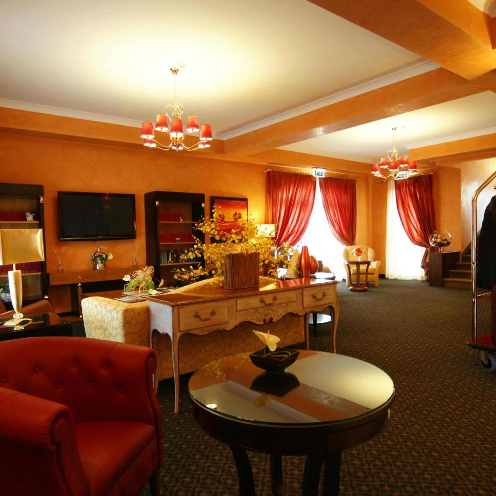 Bram Hotel 41/50