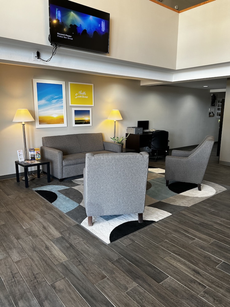 Days Inn By Wyndham Hays 31/43