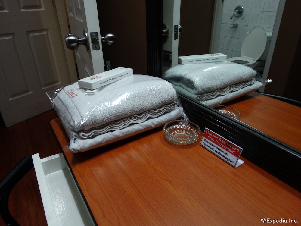 Hotel Sogo Quirino Motor Drive Inn 35/56