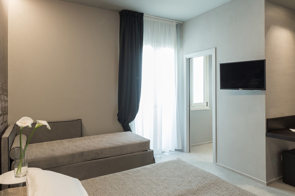Hotel Commodore 21/69