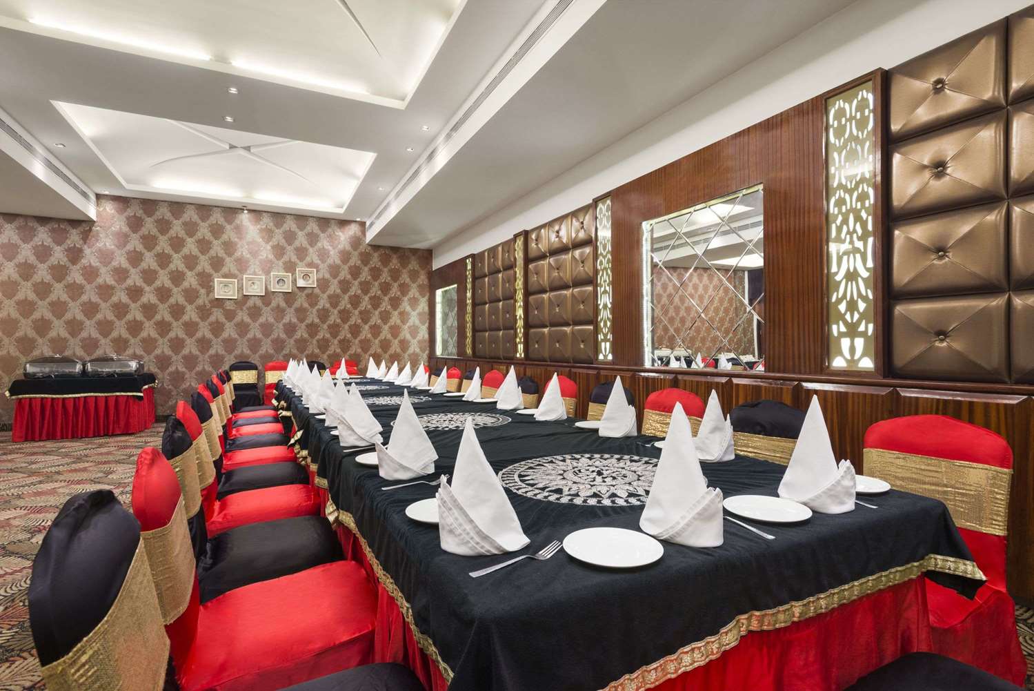 Days Hotel by Wyndham Panipat 10/12