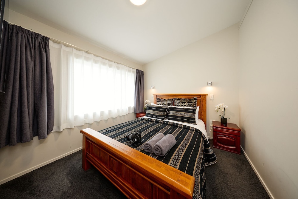 Willowbank Motel 21/51