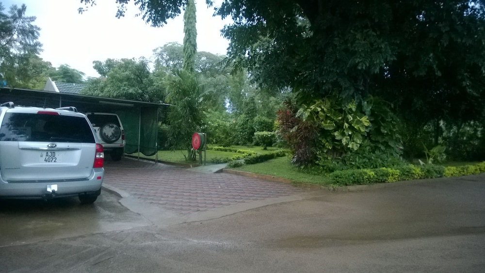 Gloria Apos S Bed And Breakfast 26/50