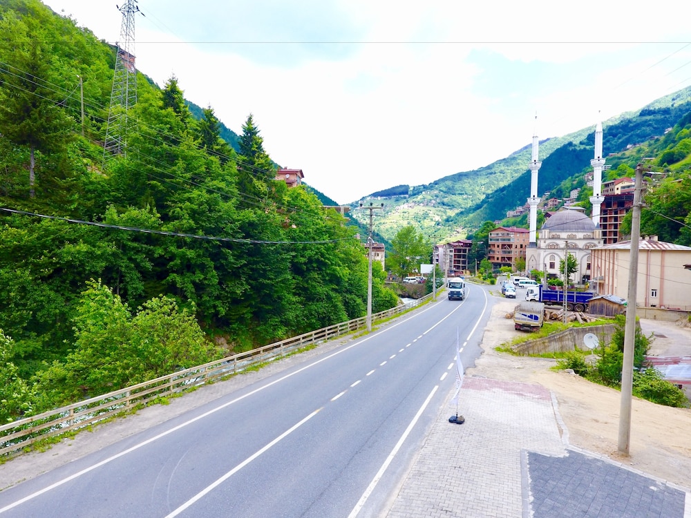 Golden Inn Uzungol 62/66