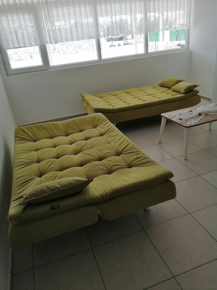 Gedik Pansiyon 23/55