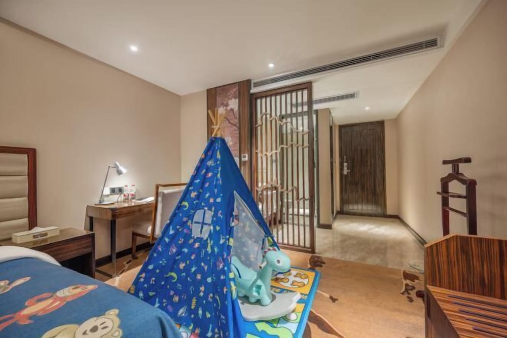 Days Hotel by Wyndham Guilin 23/42