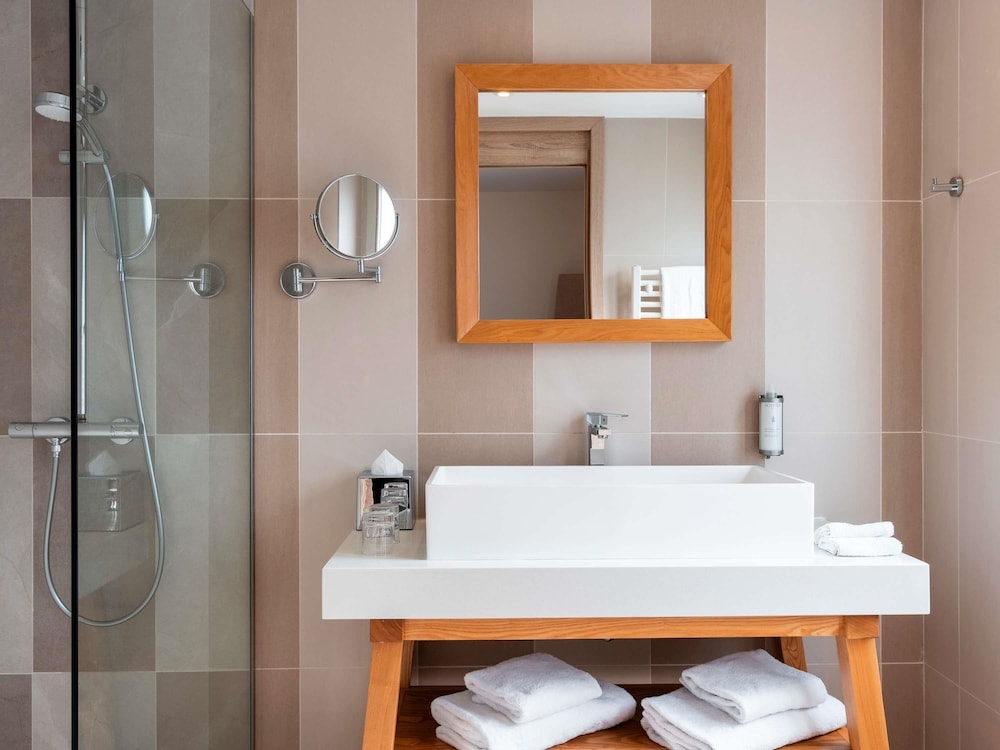 Hotel Castel Maintenon - Handwritten Collection 63/64