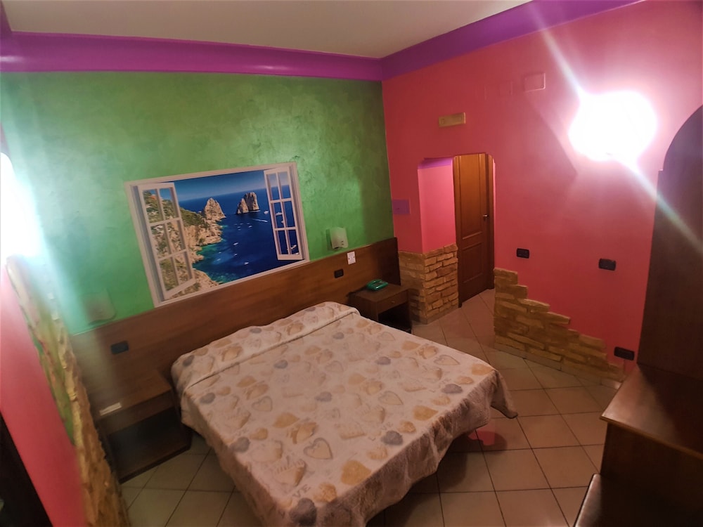 Hotel Ginevra 35/71