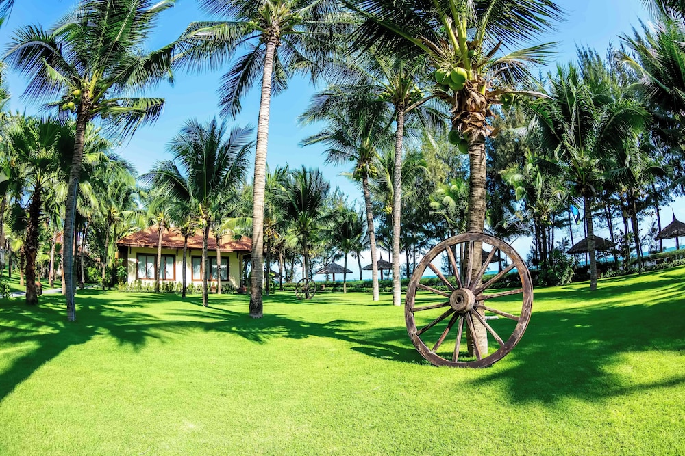 Sunny Beach Resort and Spa 38/44