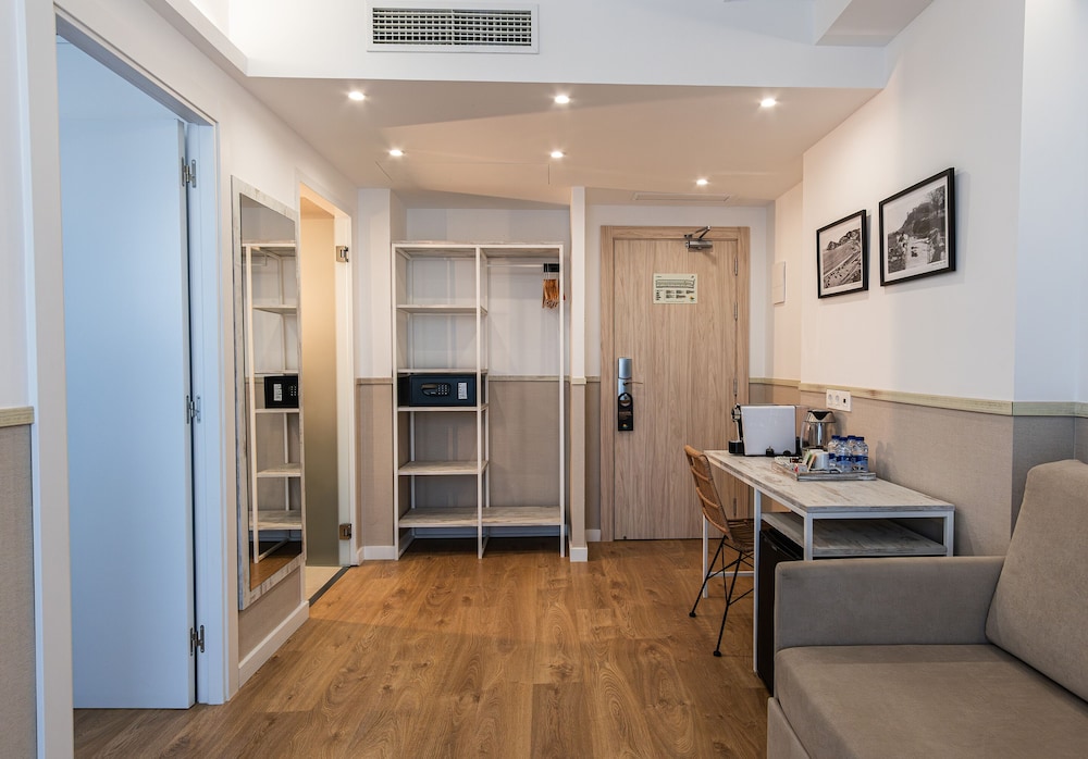 Hotel Don Juan Tossa 40/64