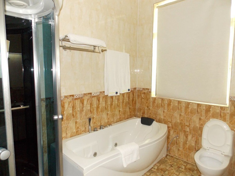 Best Western Plus Ajuji Hotel 27/29