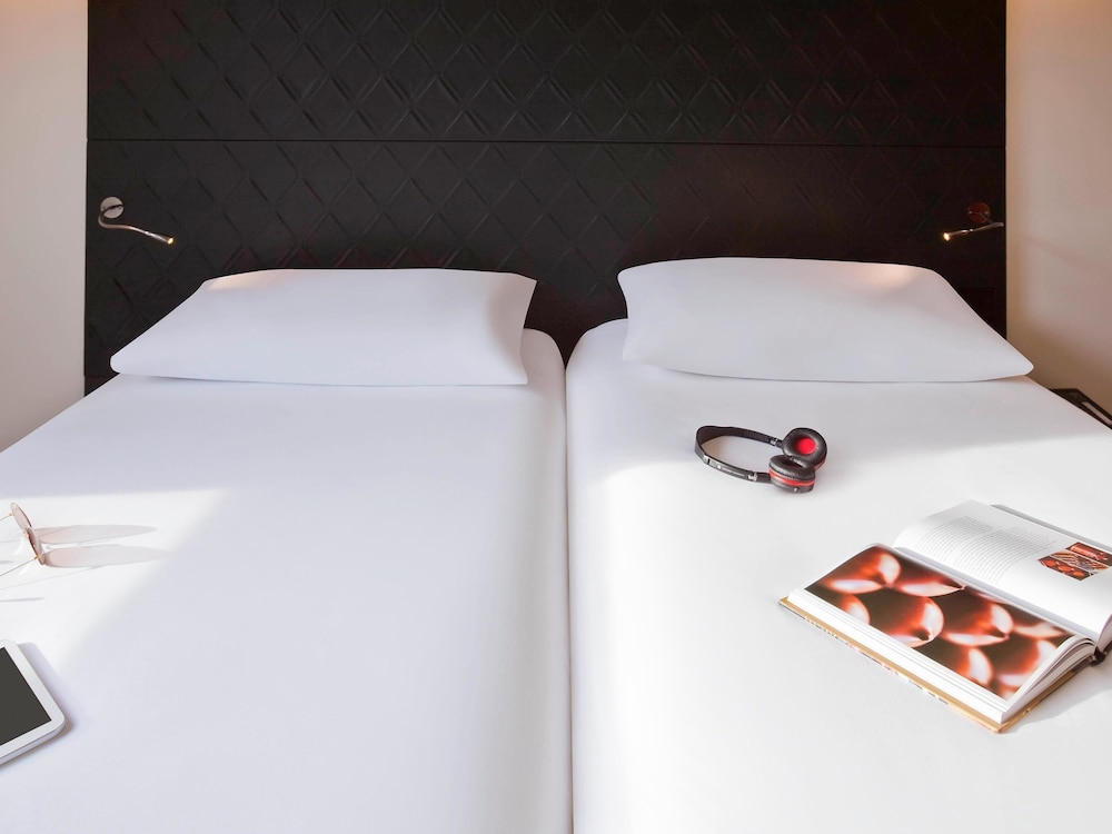 ibis Styles Paris Buttes Chaumont 13/33
