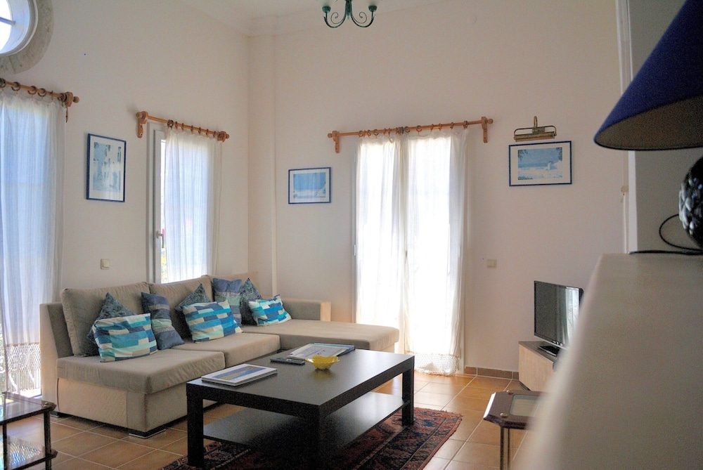 Hotel Dionysia 49/69